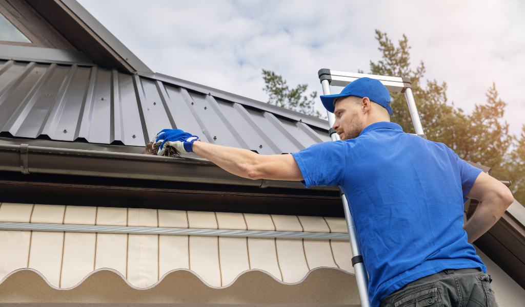 essential tools for gutter cleaning DIY – Ladders Little Helper – Protect your home during DIY projects essential tools for gutter cleaning DIY - Ladders Little Helper - Protect your home during DIY projects