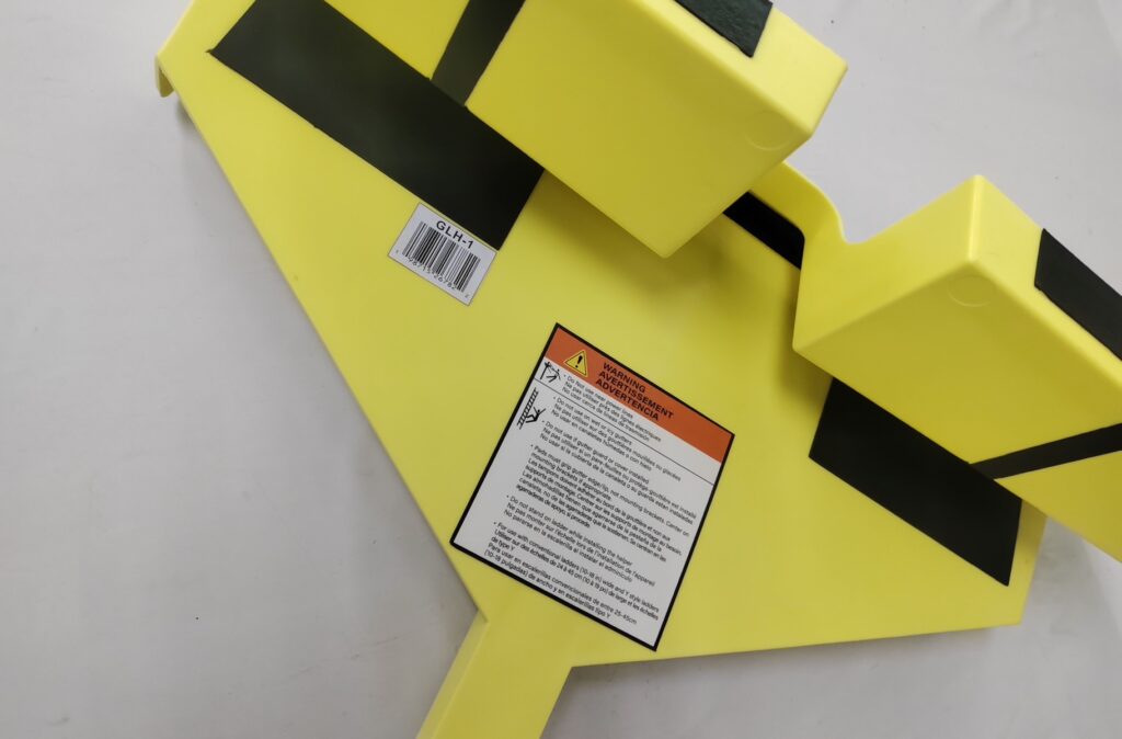 Giant Ladders Helper Safety Label