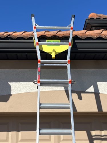 Demonstration Of Giant Ladders Helper